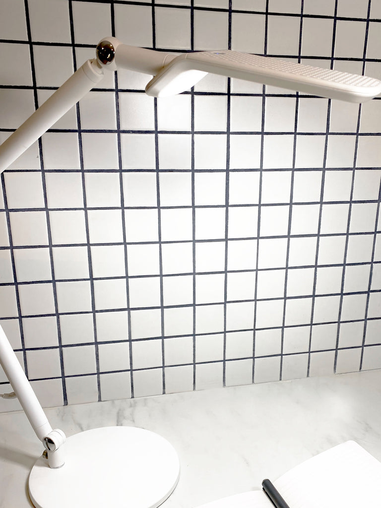 Comfort-Vision Full Spectrum LED Desk Lamp